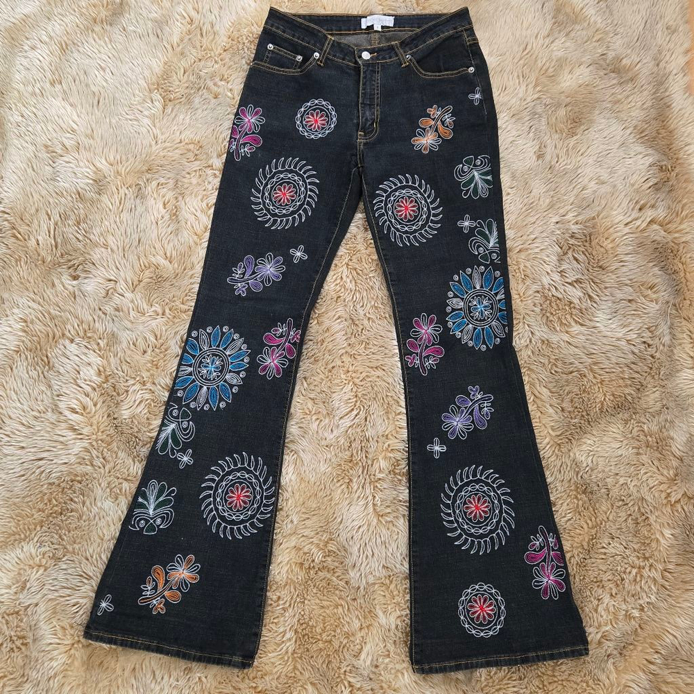 Colour Eighteen Y2K Women's Size 8 Vintage Embroidered Denim Flare Retro Jeans